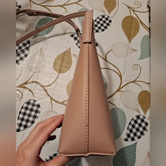 Samara Light Peony Pink Vegan Leather Crossbody Bag 🩷 - Picture 6 of 9